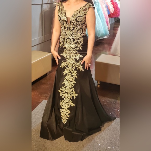 Dresses & Skirts - Black/Gold Formal Dress